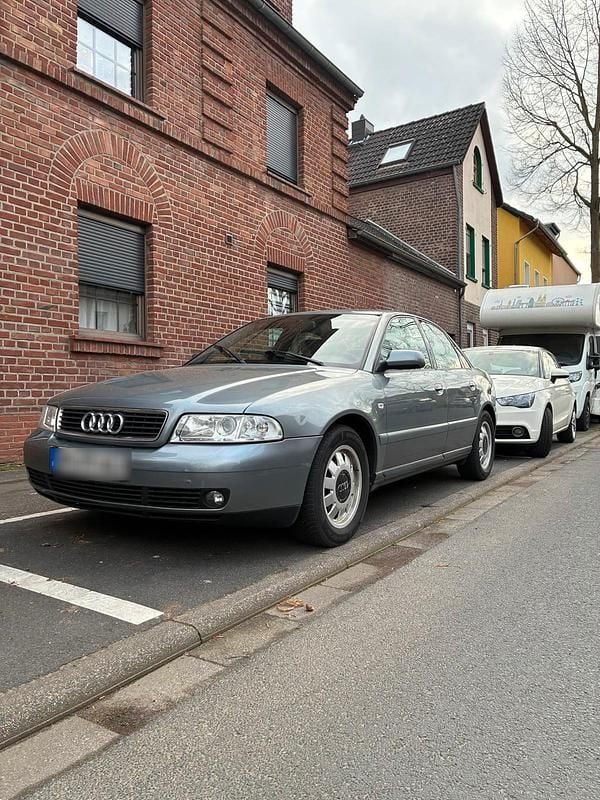 Gebraucht Audi A4 125 PS (91 kW) 1999 Grau Limousine