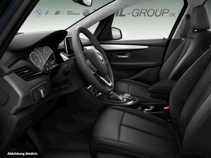 Gebraucht BMW 225 Active Tourer Advantage 224 PS (164 kW) 2019 Grau Van / Kleinbus