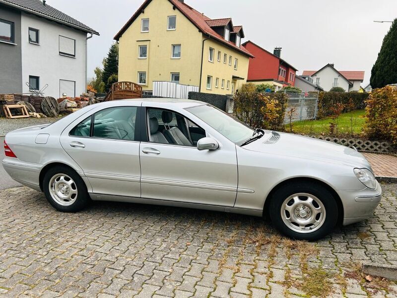 Gebraucht Mercedes S320 225 PS (165 kW) 1999 Silber Limousine