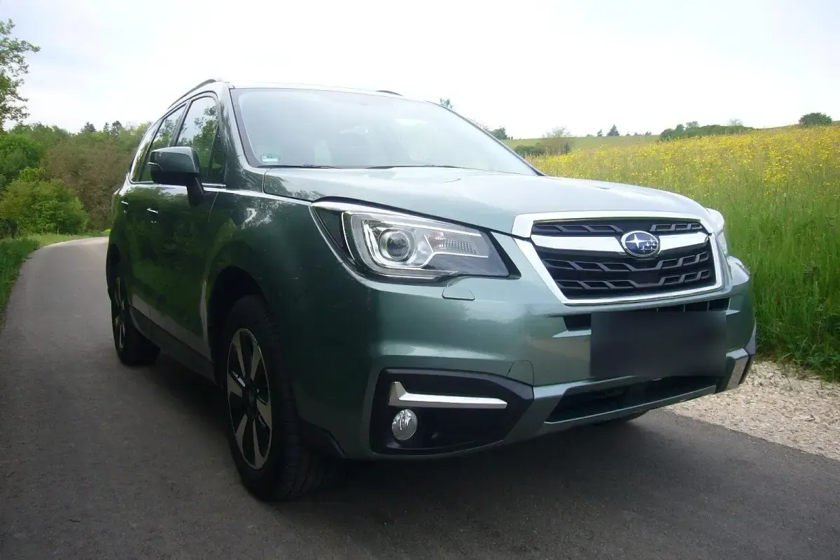 Second-hand Subaru Forester 150 CP (110 kW) 2017 Verde SUV