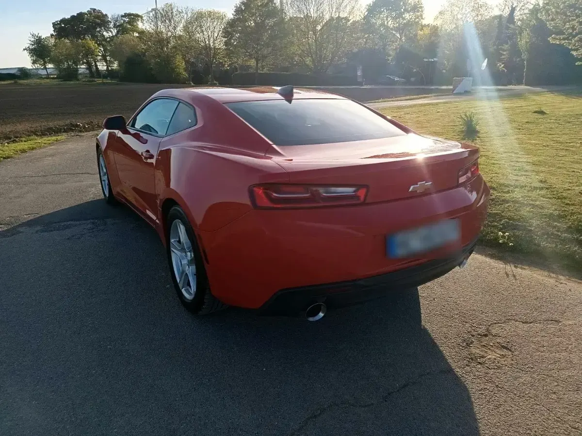 Gebraucht Chevrolet Camaro 340 PS (250 kW) 2018 Rot Coupé