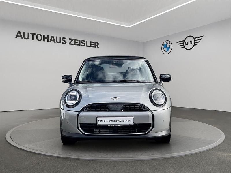 Gebraucht Mini Cooper Classic 156 PS (114 kW) 2025 Silber Kleinwagen