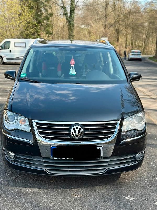 Gebraucht VW Touran Highline 140 PS (102 kW) 2008 Schwarz Van / Kleinbus