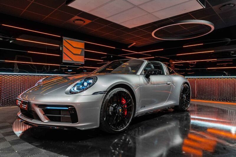 Silber Gebraucht 2021 Porsche 911 Targa 4 Cabrio | 219.900 € - Bild 1/4