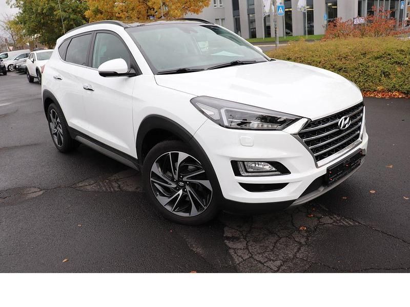 Weiß Gebraucht 2019 Hyundai Tucson SUV | 15.900 € (Guter Preis) - Bild 1/4