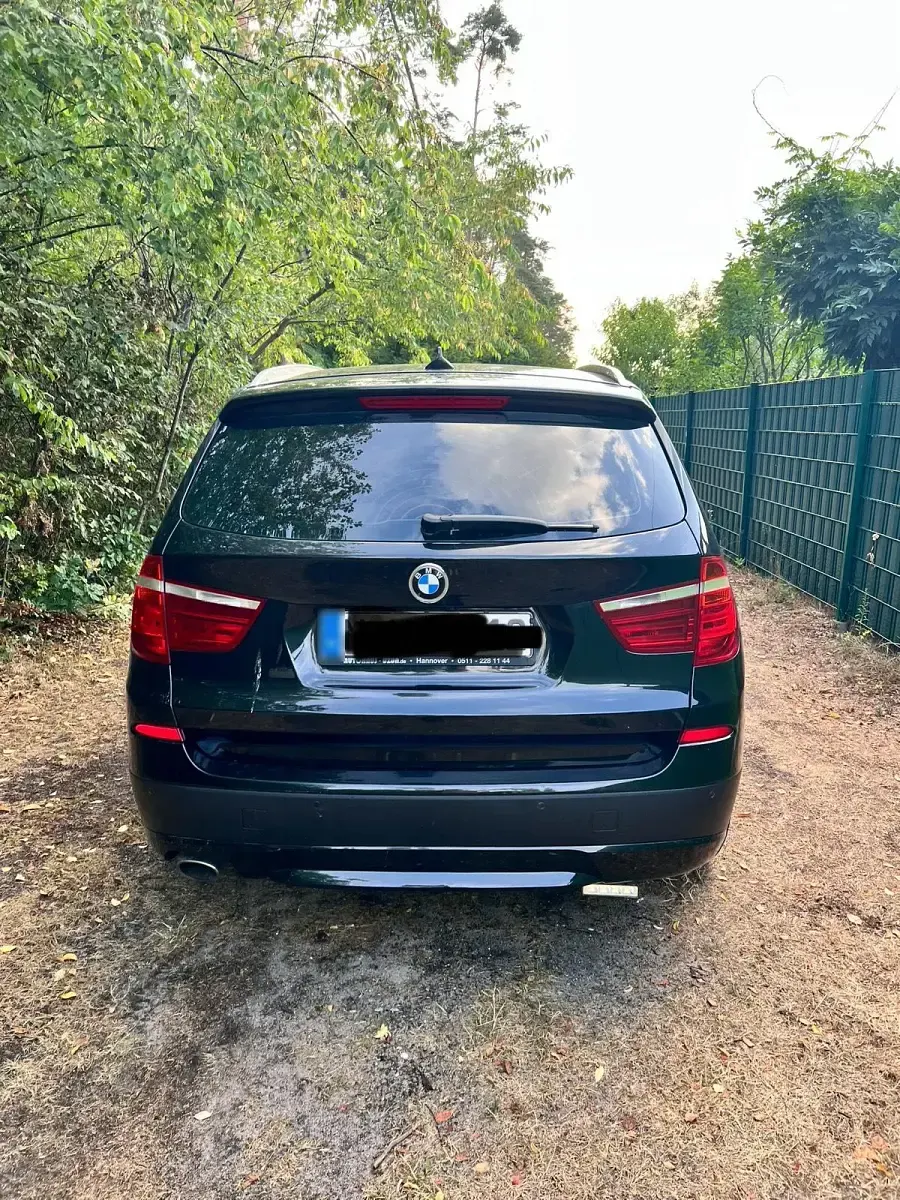 Gebraucht BMW X3 184 PS (135 kW) 2011 Schwarz SUV