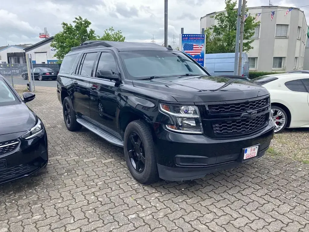 Gebraucht Chevrolet Suburban LTZ 360 PS (264 kW) 2015 Schwarz SUV