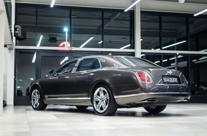 Gebraucht Bentley Mulsanne 513 PS (377 kW) 2012 Grau Limousine