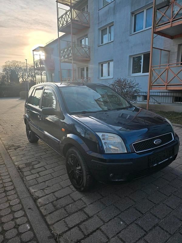 Gebraucht Ford Fusion 80 PS (58 kW) 2004 Blau Kleinwagen