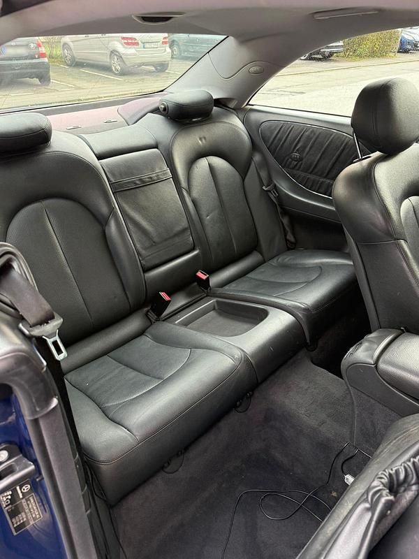 Gebraucht Mercedes CLK240 170 PS (125 kW) 2002 Blau Coupé