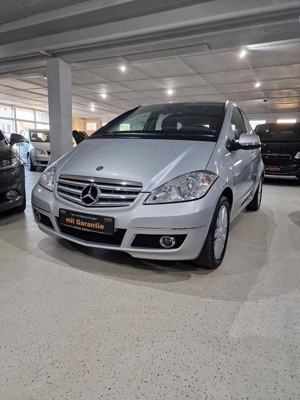 Gebraucht Mercedes A160 95 PS (69 kW) 2010 Silber Kleinwagen
