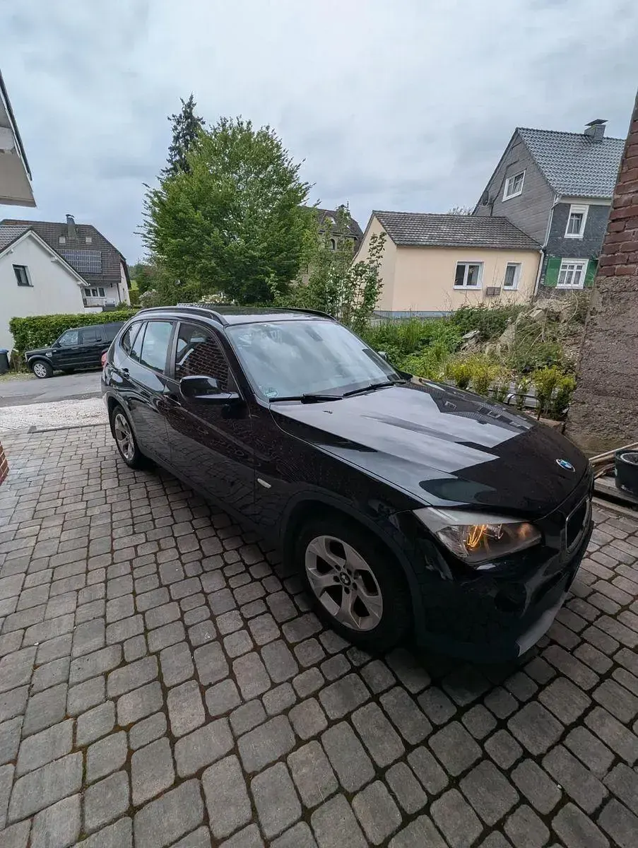 Gebraucht BMW X1 177 PS (130 kW) 2009 Schwarz SUV
