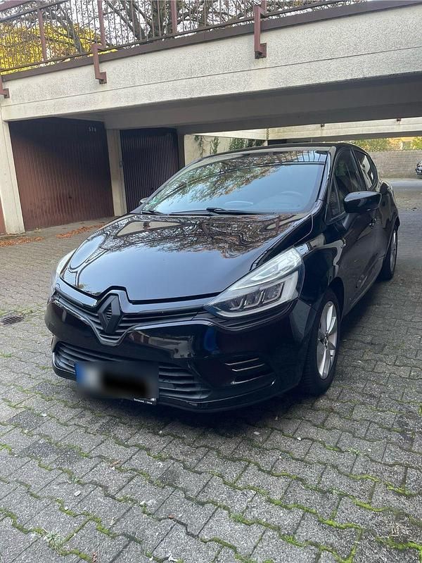 Gebraucht Renault Clio IV LIMITED 73 PS (53 kW) 2016 Schwarz Kleinwagen