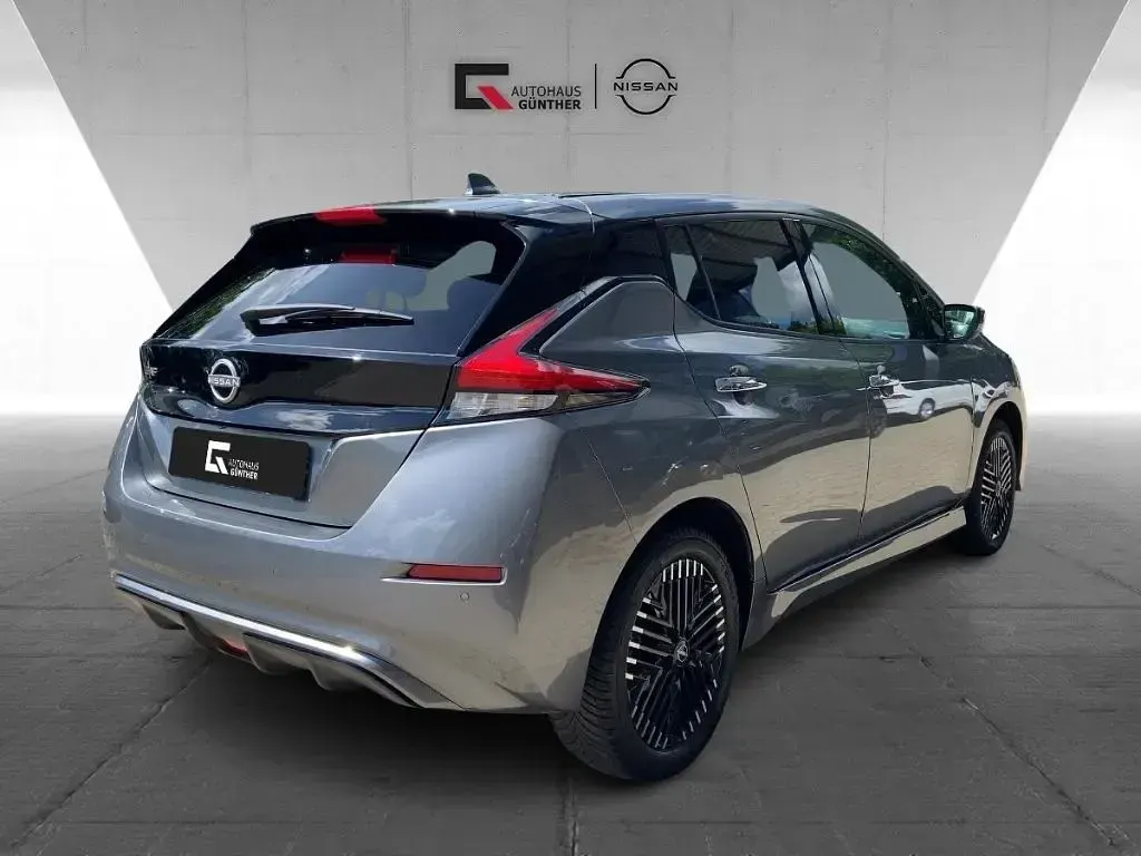 Gebraucht Nissan Leaf 360º 160 kW (218 PS) 2023 M) (grau Kleinwagen