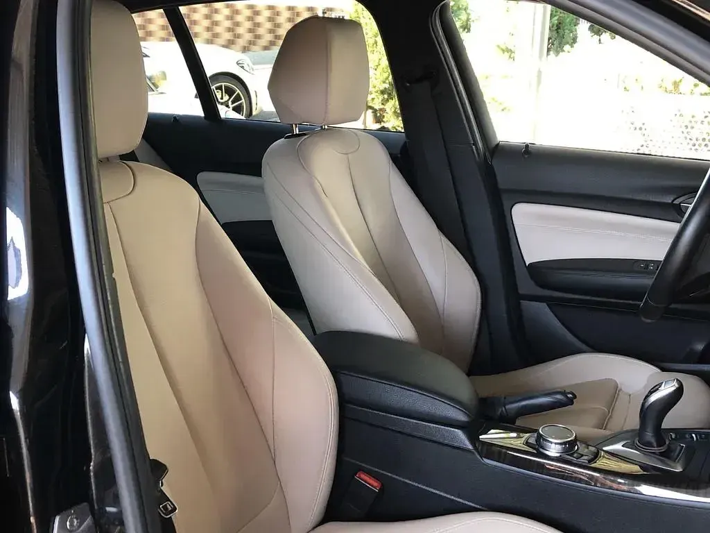 Gebraucht BMW 135 Efficient Dynamics 320 PS (235 kW) 2014 Schwarz Kleinwagen