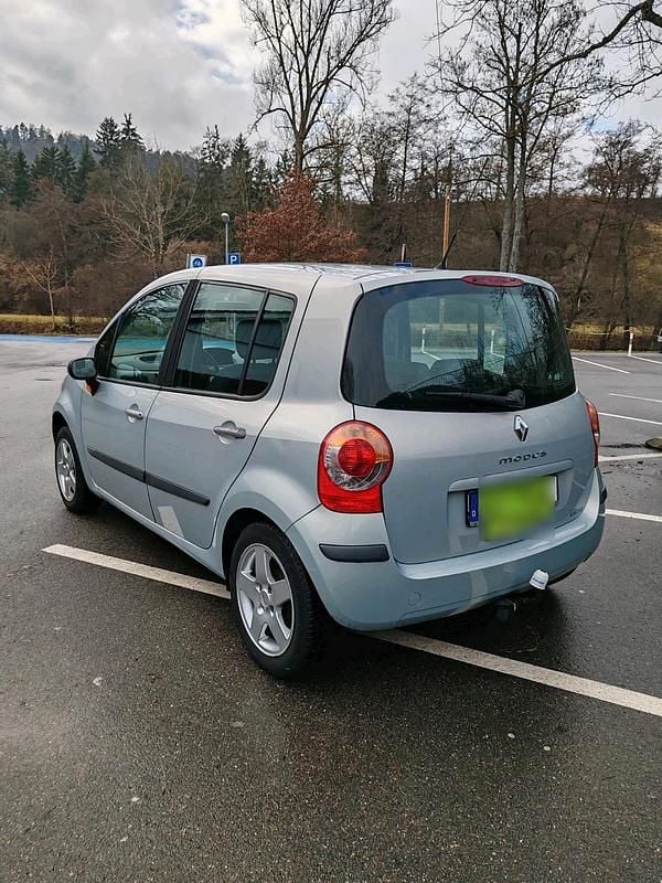 Gebraucht Renault Modus 75 PS (55 kW) 2006 Silber Van / Kleinbus