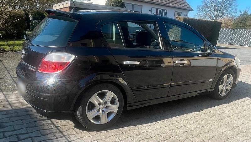 Gebraucht Opel Astra OPC 200 PS (147 kW) 2006 Schwarz Limousine