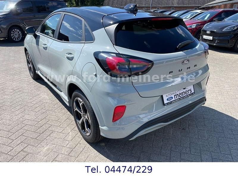 Gebraucht Ford Puma ST-Line 125 PS (91 kW) 2025 Grau SUV
