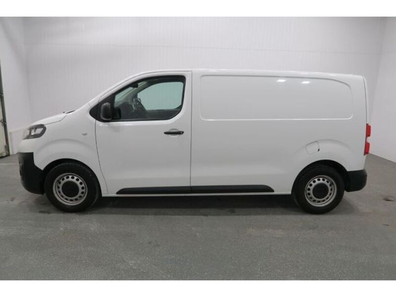 Gebraucht Opel Vivaro 120 PS (88 kW) 2020 Jadeweiß Van / Kleinbus