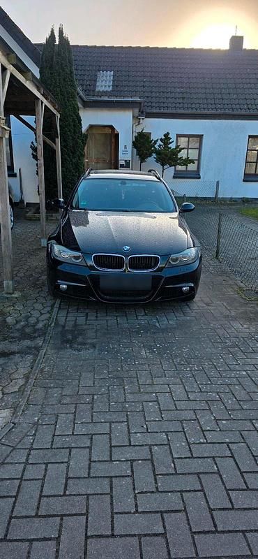 Gebraucht BMW 318 M Sport 122 PS (89 kW) 2007 Schwarz Kombi