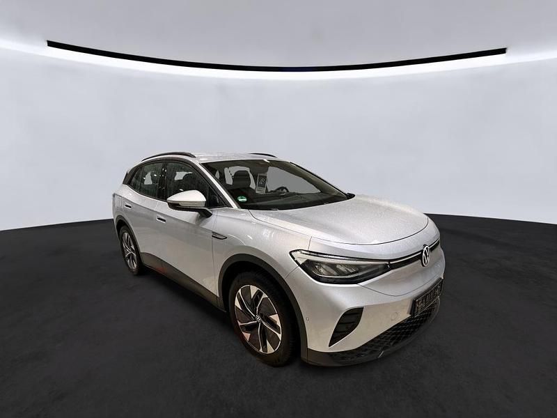 Gebraucht VW ID.4 Pro Performance 150 kW (204 PS) 2023 Scale silver metallic SUV