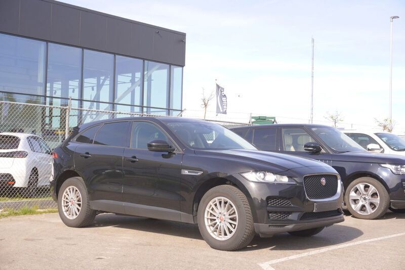 Gebraucht Jaguar F-Pace 250 PS (183 kW) 2017 Schwarz SUV