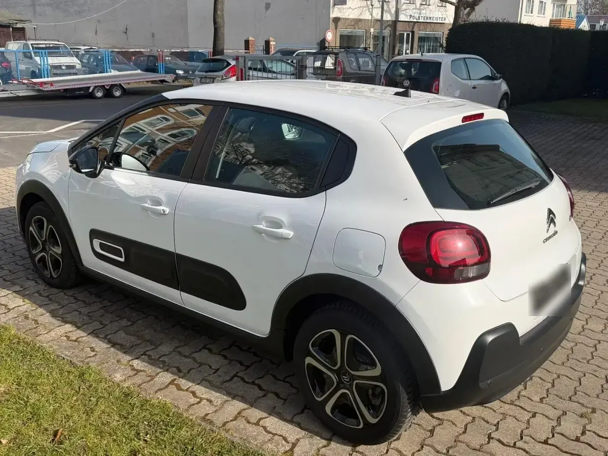 Gebraucht Citroën C3 110 PS (80 kW) 2024 Weiß Kleinwagen