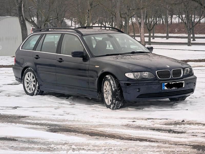 Gebraucht BMW 320 170 PS (125 kW) 2001 Blau Kombi