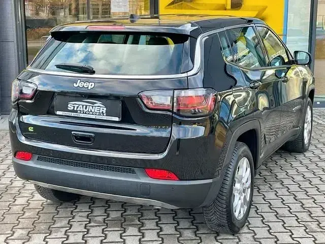 Brugt Jeep Compass Altitude 131 HK (96 kW) 2024 Sort SUV