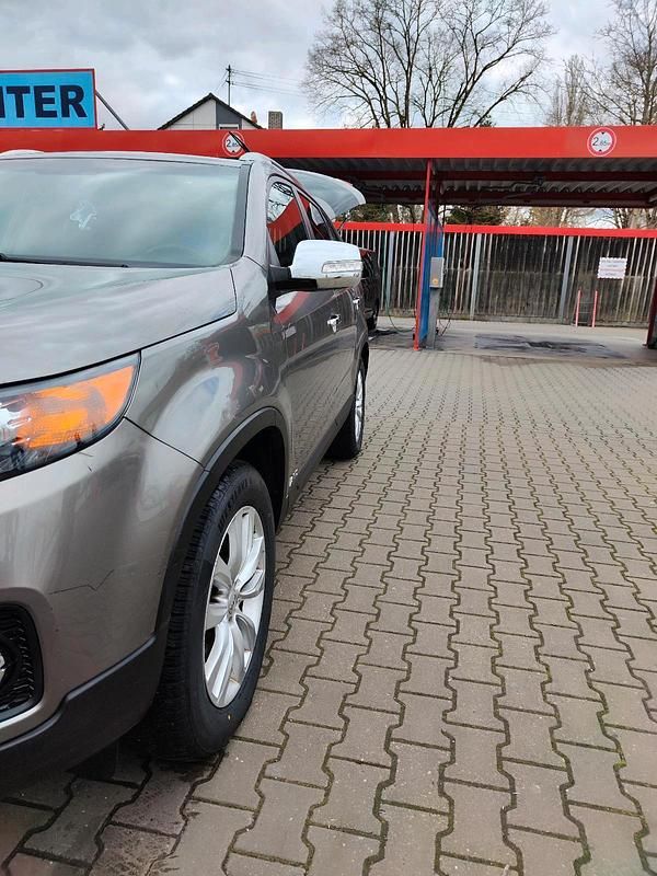 Gebraucht Kia Sorento 197 PS (144 kW) 2012 Grau SUV