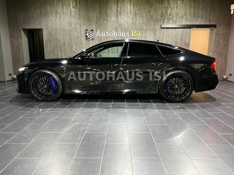 Mythosschwarz metallic Gebraucht 2021 Audi RS7 Sportback Sport Kleinwagen | 92.690 € (Guter Preis) - Bild 1/4