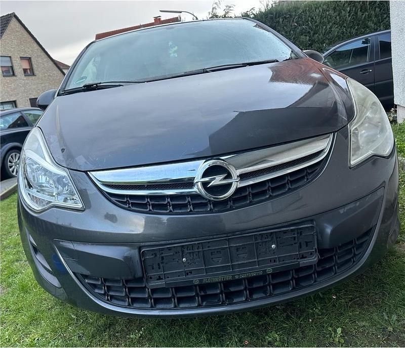 Gebraucht Opel Corsa Edition 70 PS (51 kW) 2012 Grau Kleinwagen