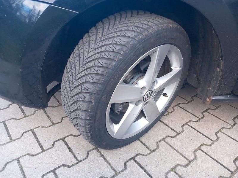 Second-hand VW Polo Black Edition 69 CP (50 kW) 2014 Negru Hatchback