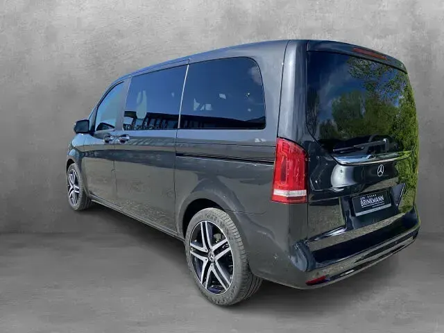 Gebraucht Mercedes V300 Edition 237 PS (174 kW) 2023 Graphitgrau Van / Kleinbus