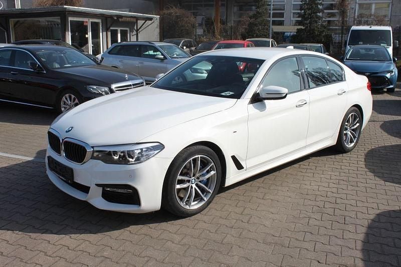 Gebraucht BMW 530 M Sport 252 PS (185 kW) 2017 Weiß Limousine