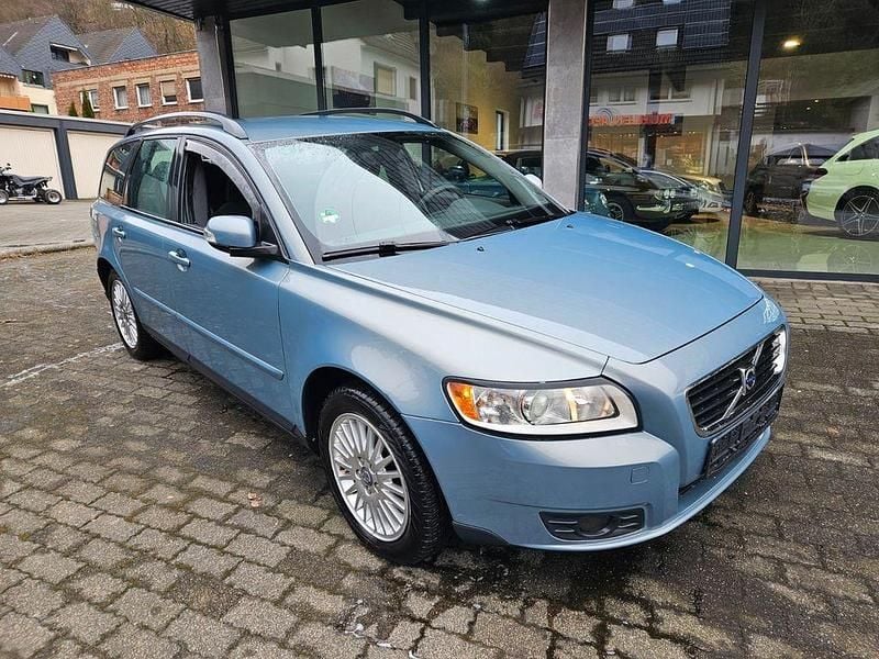 Gebraucht Volvo V50 109 PS (80 kW) 2008 Blau Kombi