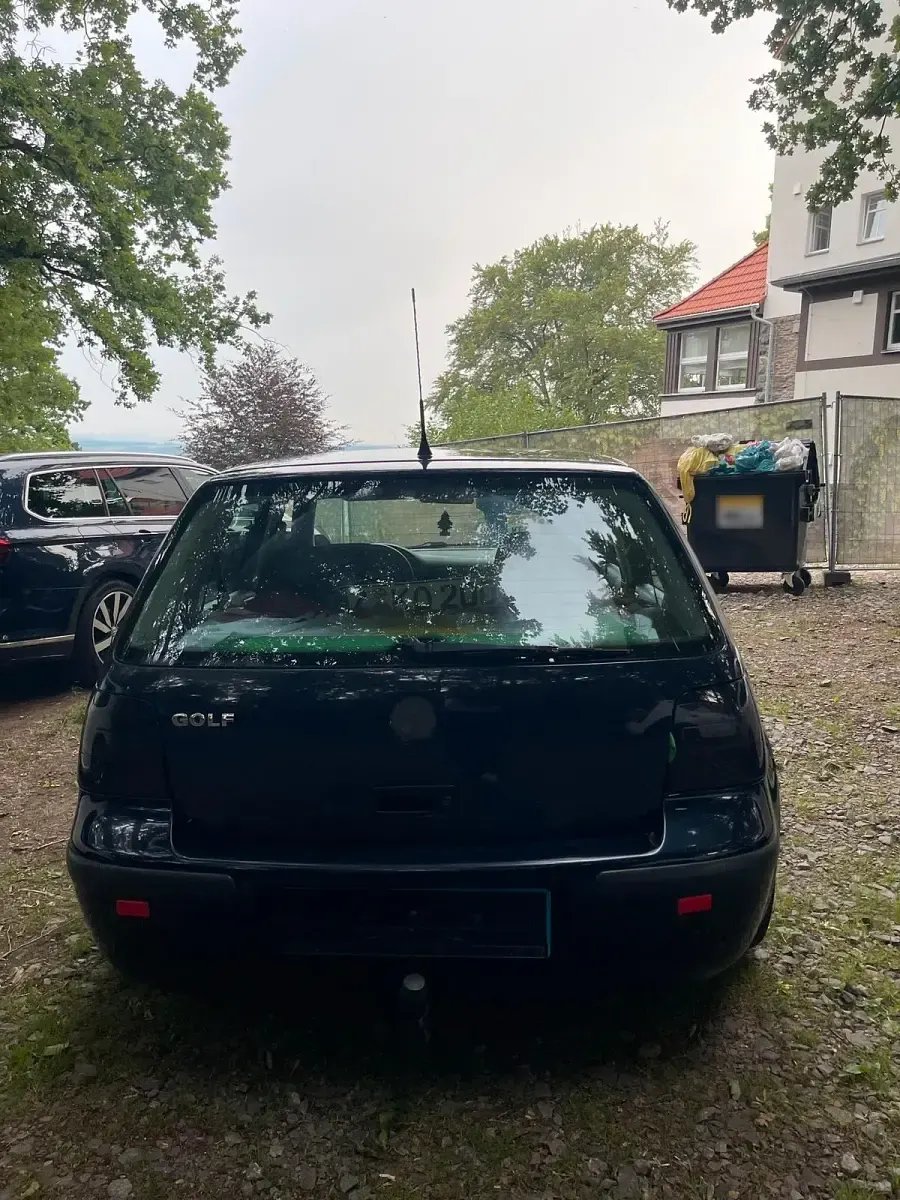 Gebraucht VW Golf IV 75 PS (55 kW) 1998 Blau Kleinwagen