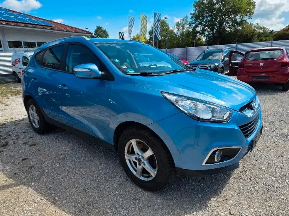 Gebraucht Hyundai ix35 Style 135 PS (99 kW) 2013 Blau SUV
