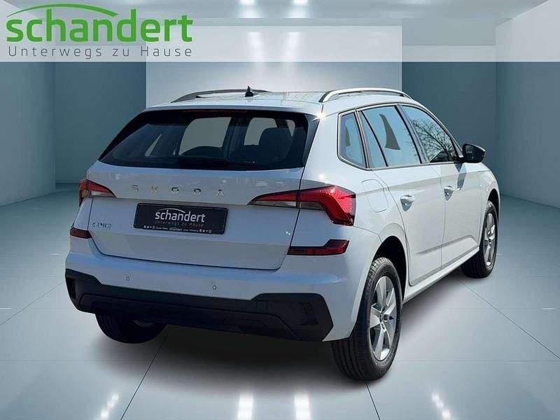 Gebraucht Skoda Kamiq Essence 95 PS (69 kW) 2025 Moonweiß metallic SUV