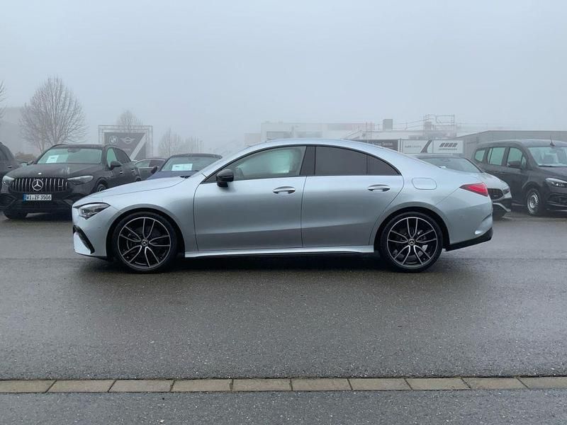 Gebraucht Mercedes CLA200 AMG 150 PS (110 kW) 2026 Metalliclack hightechsilber Coupé
