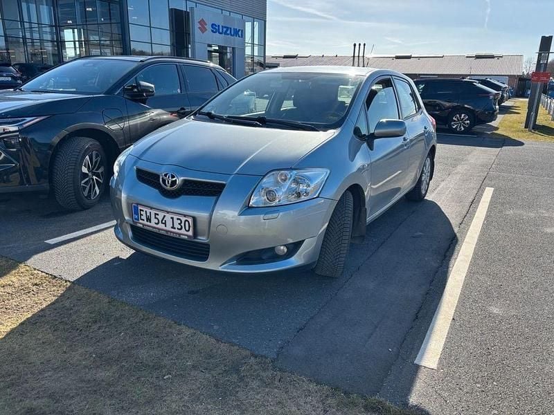 Gebraucht Toyota Auris 90 PS (66 kW) 2008 Blau Kleinwagen