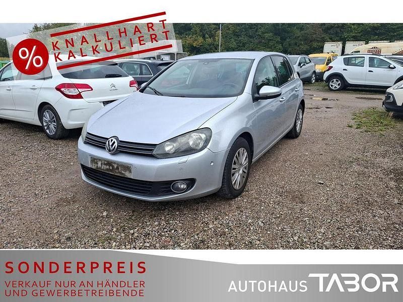Gebraucht VW Golf VI Team 105 PS (77 kW) 2010 Reflexsilber metallic Kleinwagen