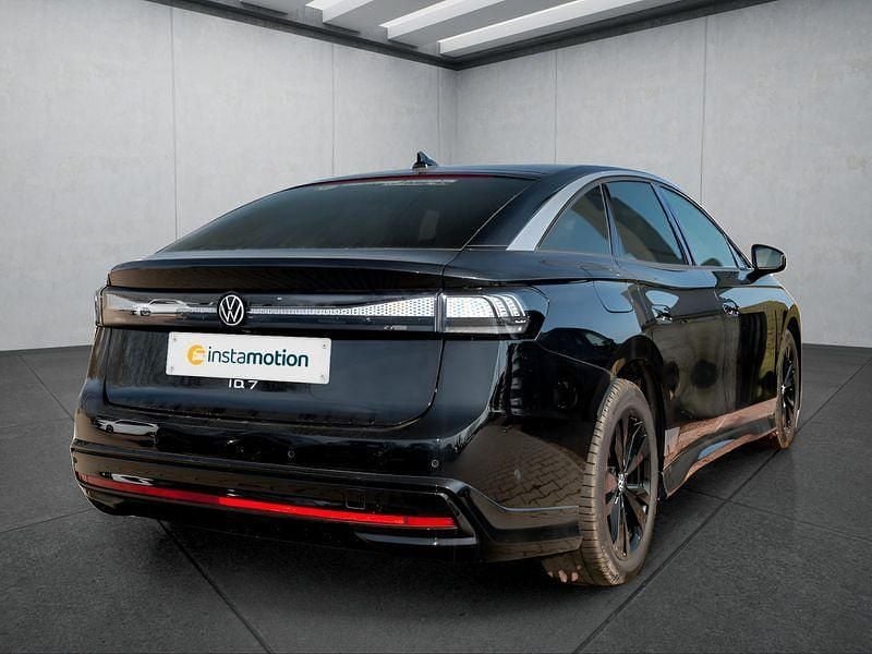 Gebraucht VW ID.7 Pro 210 kW (286 PS) 2023 Schwarz Kleinwagen
