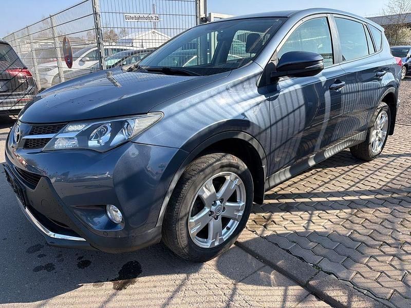 Gebraucht Toyota RAV4 Life 150 PS (110 kW) 2013 Blau SUV