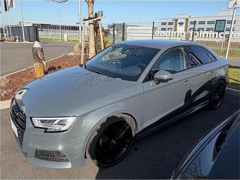 Gebraucht Audi A3 S-Line 150 PS (110 kW) 2017 Grau Limousine