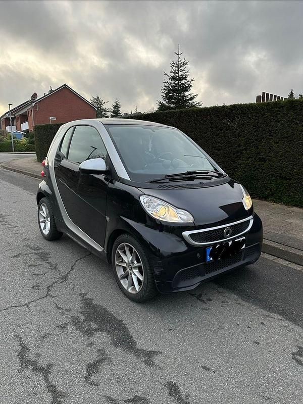 Gebraucht Smart ForTwo Coupé 71 PS (52 kW) 2013 Schwarz Coupé