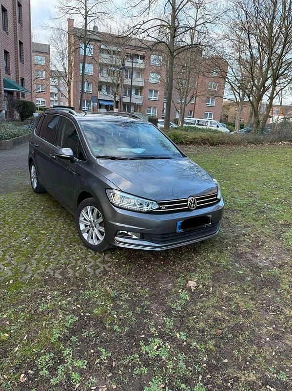 Gebraucht VW Touran Highline 150 PS (110 kW) 2016 Grau Van / Kleinbus