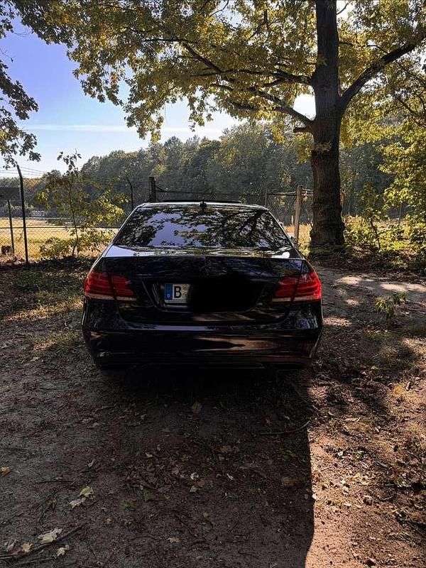 Gebraucht Mercedes E300 231 PS (169 kW) 2016 Schwarz Limousine