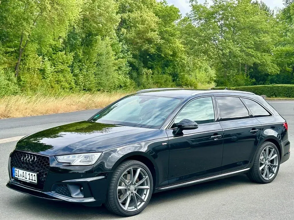 Gebraucht Audi A4 S-Line 190 PS (139 kW) 2019 Schwarz Kombi