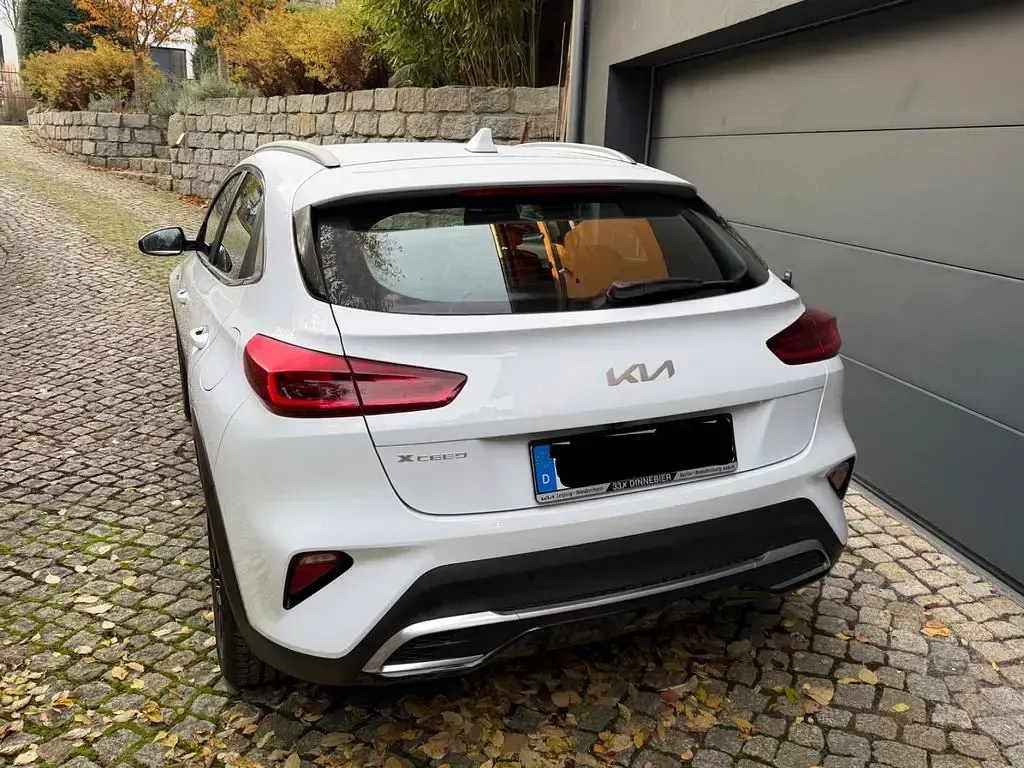 Gebraucht Kia XCeed Vision 140 PS (102 kW) 2025 Weiß SUV